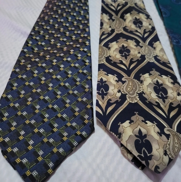 5 Men's 100% Silk Neckties, various prints and designers - see description - Picture 6 of 10